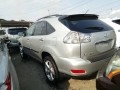 lexus-suv-small-2