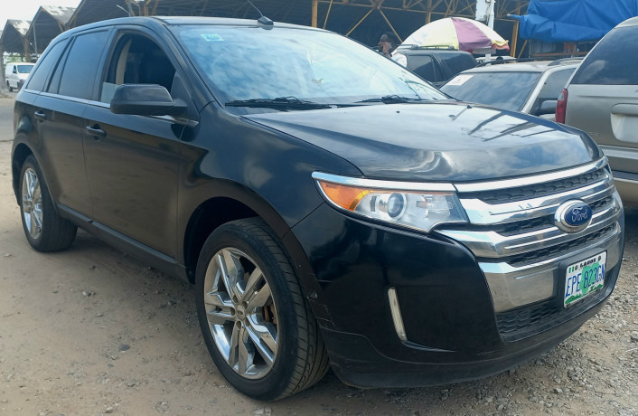 fully-loaded-2013-ford-edge-with-awd-35l-v6-engine-remote-start-mileage-94000-first-body-and-nothing-to-fix-big-1