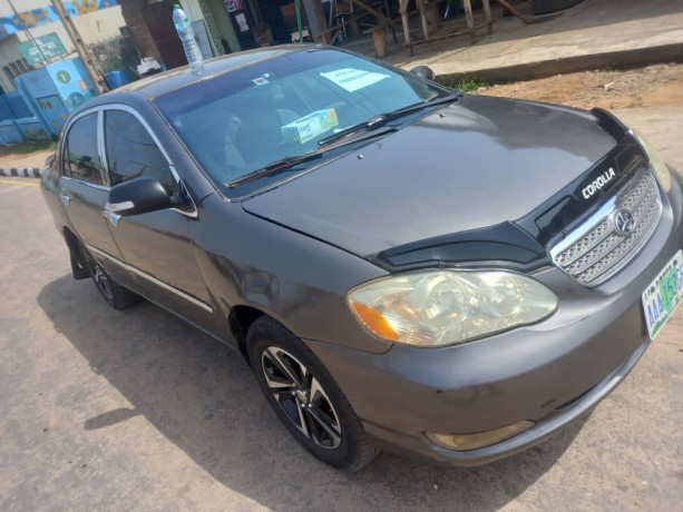 corolla-2007-model-big-6